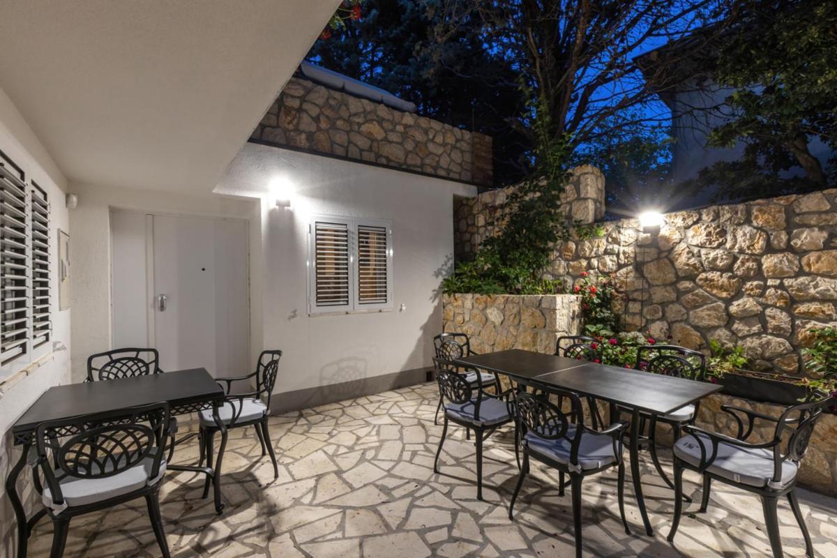 Cvrk Family House Novi Vinodolski Exteriér fotografie
