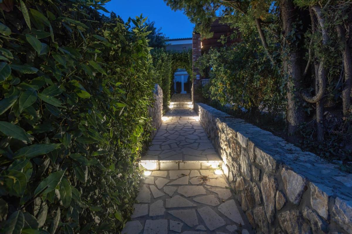 Cvrk Family House Novi Vinodolski Exteriér fotografie